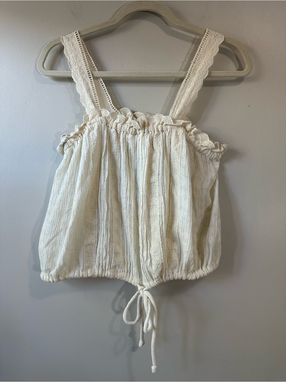 Free People Because of You Creme Scalloped Lace-Trim Tank Top Sz S Boho Cottage
